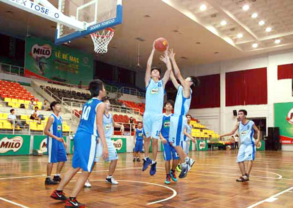 94 đội dự giải bóng rổ Cúp Milo 2013